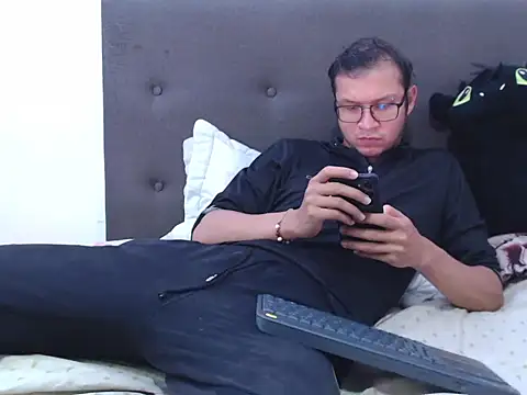 andy loverxx online show from 02-10-26, 12:48