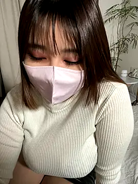 Megu Melon online show from 12-17-25, 02:45