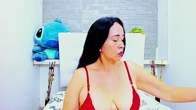 HorniestMilf online show from 09-10-25, 09:04