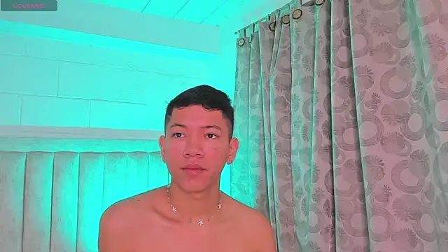 JulianRose 1 online show from 01-15-25, 11:00