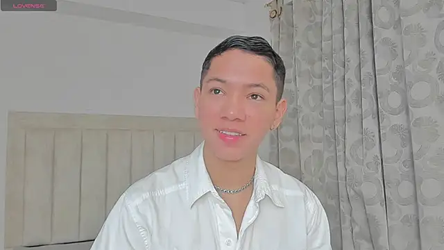 JulianRose 1 online show from 02-14-25, 11:21