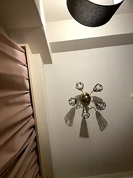 Snapshot of Tkcqcc chatting on 12-04-25, 12:14 Tkcqcc online show from 12-04-25, 12:14