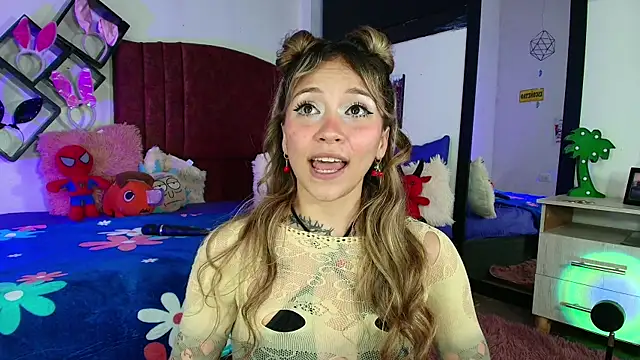 alisson zafiro  online show from 03-02-25, 05:54