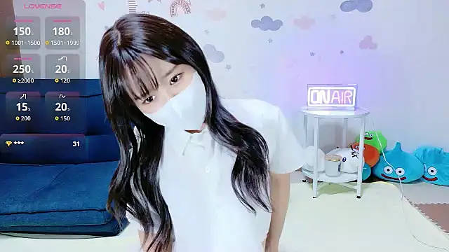 Snapshot of _Iroha_99 chatting on 10-09-25, 01:47 Iroha 99 online show from 10-09-25, 01:47