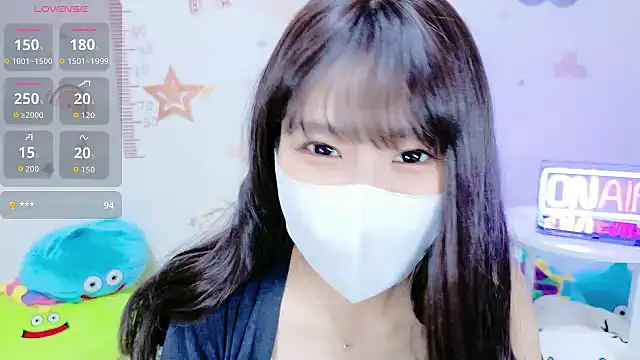 Snapshot of _Iroha_99 chatting on 10-21-25, 01:50 Iroha 99 online show from 10-21-25, 01:50