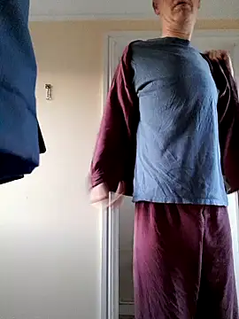 Snapshot of fastfun2012 chatting on 12-08-24, 08:20 fastfun2012 online show from 12-08-24, 08:20