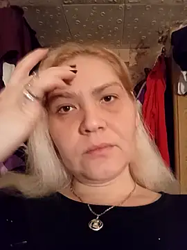 Snapshot of Minna_Jeannie chatting on 11-28-25, 02:25 Minna Jeannie online show from 11-28-25, 02:25