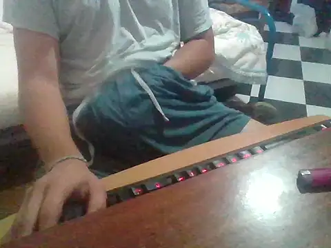 Snapshot of CummedCock chatting on 10-05-25, 10:46 CummedCock online show from 10-05-25, 10:46