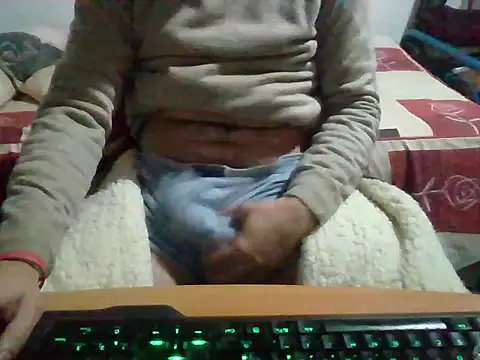 Snapshot of CummedCock chatting on 12-17-25, 06:14 CummedCock online show from 12-17-25, 06:14