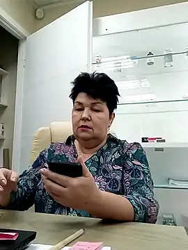 FantasyMichelle online show from 12-22-24, 06:49