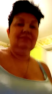 FantasyMichelle online show from 12-31-24, 05:11