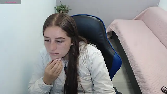 valerie diaz1 online show from 02-25-26, 01:43