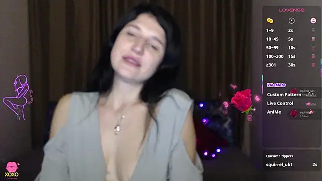 Snapshot of Alianna_Solo_Kisses chatting on 03-16-25, 03:06 Alianna Solo Kisses online show from 03-16-25, 03:06