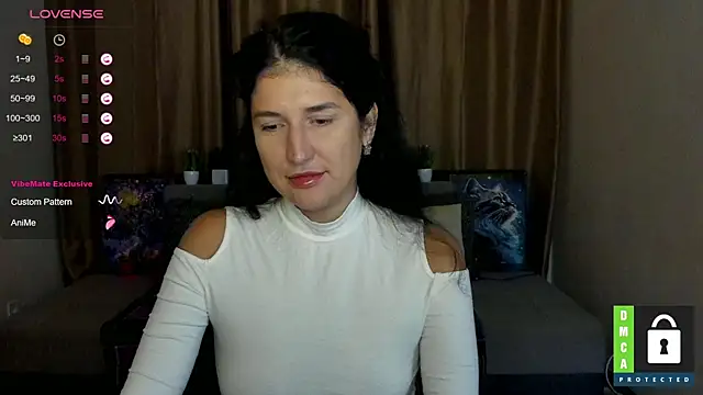 Snapshot of Alianna_Solo_Kisses chatting on 09-19-25, 05:31 Alianna Solo Kisses online show from 09-19-25, 05:31