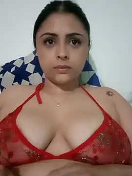 Snapshot of MelannyBell chatting on 12-02-24, 10:34 MelannyBell online show from 12-02-24, 10:34