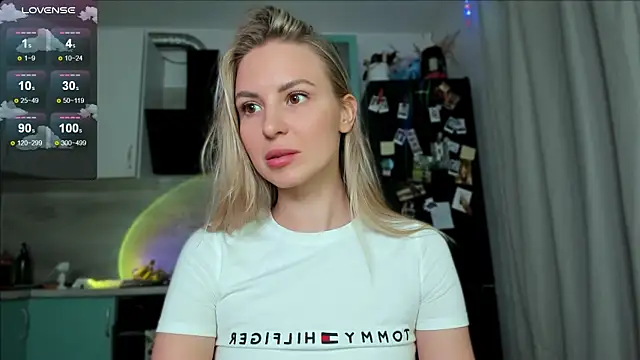 Snapshot of Sp1cyme chatting on 12-15-24, 03:53 Sp1cyme online show from 12-15-24, 03:53