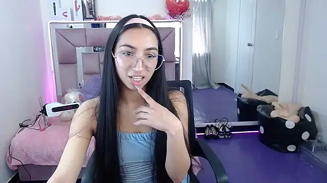 AriadnaCappelletty online show from 01-11-25, 03:31