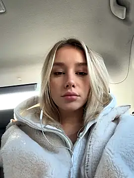 SSSATIVA model online show from 10-24-25, 03:03