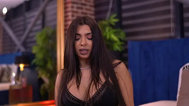 NicoleCellini online show from 10-29-25, 06:42