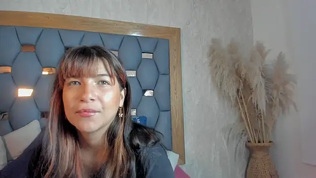 yayi derek online show from 10-14-25, 11:33