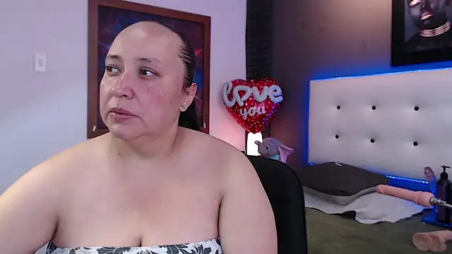Natasha26  online show from 01-22-25, 07:03