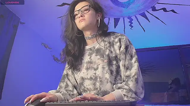 moonfiredancer online show from 01-11-25, 12:44