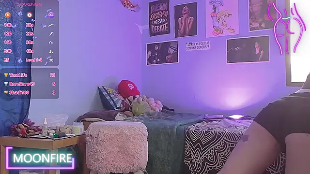 moonfiredancer online show from 02-01-25, 11:32