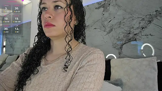 LIZ HOLMES online show from 11-06-25, 11:33