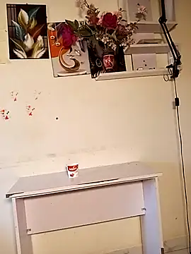 Snapshot of Moteroxz chatting on 02-12-26, 04:29 Moteroxz online show from 02-12-26, 04:29