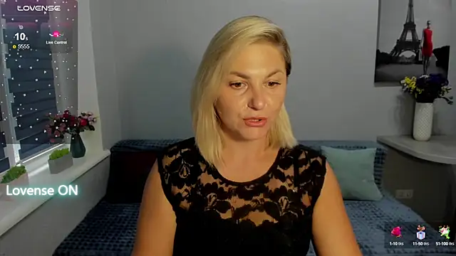 Snapshot of sweet___margaret chatting on 09-17-25, 01:24 sweet margaret online show from 09-17-25, 01:24