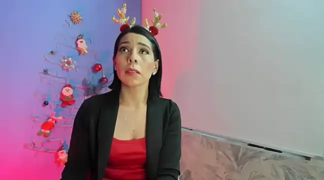 Snapshot of AdelleLennox_cg chatting on 12-29-24, 11:18 AdelleLennox cg online show from 12-29-24, 11:18