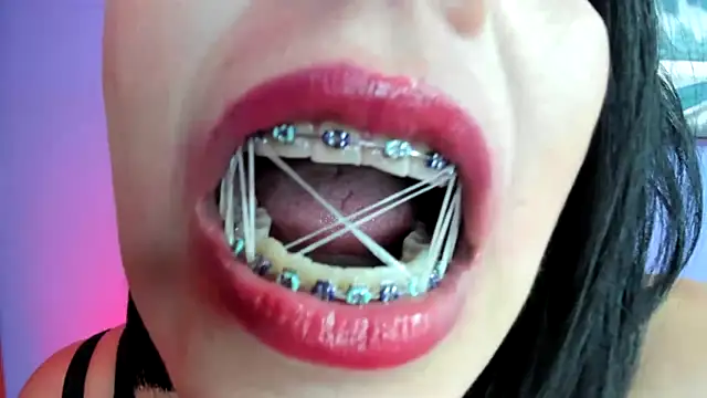 Snapshot of AdelleLennox_cg chatting on 01-23-25, 05:21 AdelleLennox cg online show from 01-23-25, 05:21