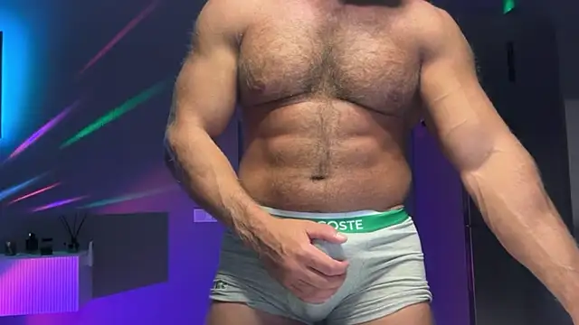 Snapshot of KarlosRichi chatting on 11-03-25, 07:04 KarlosRichi online show from 11-03-25, 07:04