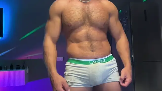 Snapshot of KarlosRichi chatting on 11-07-25, 03:34 KarlosRichi online show from 11-07-25, 03:34