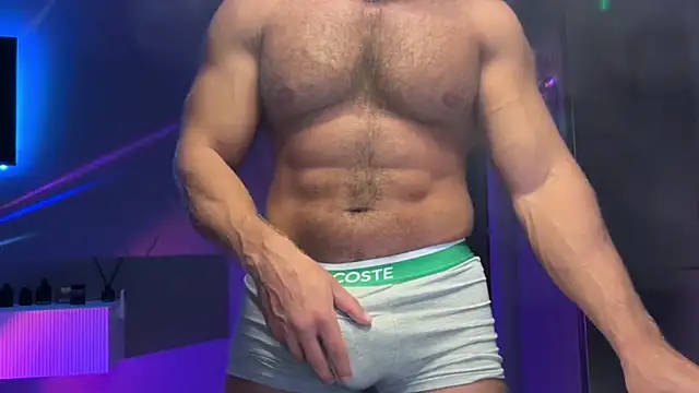 Snapshot of KarlosRichi chatting on 11-20-25, 05:23 KarlosRichi online show from 11-20-25, 05:23