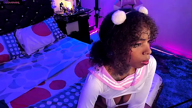 Snapshot of kary_bunny3 chatting on 09-14-25, 05:50 kary bunny3 online show from 09-14-25, 05:50