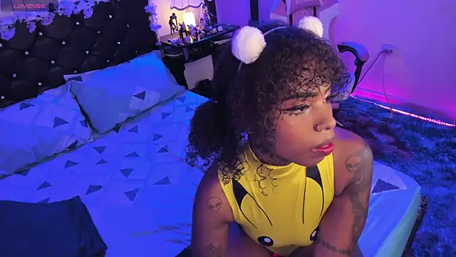 Snapshot of kary_bunny3 chatting on 09-21-25, 06:04 kary bunny3 online show from 09-21-25, 06:04