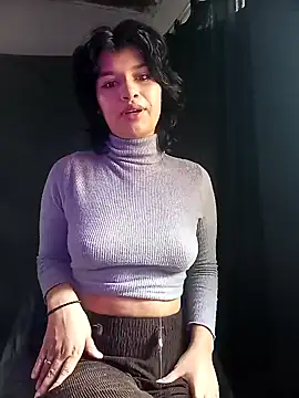 Snapshot of lyzamy_liz chatting on 12-21-24, 06:12 lyzamy liz online show from 12-21-24, 06:12