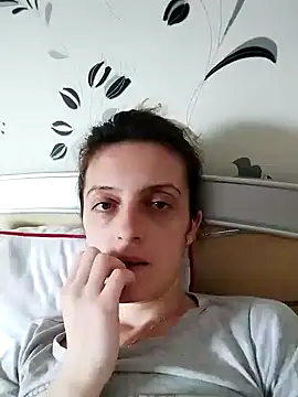 Snapshot of SophyGirl chatting on 02-07-25, 12:39 SophyGirl online show from 02-07-25, 12:39