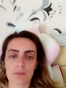 Snapshot of SophyGirl chatting on 03-17-25, 11:53 SophyGirl online show from 03-17-25, 11:53