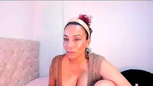 amber demons2021 online show from 01-15-25, 08:37