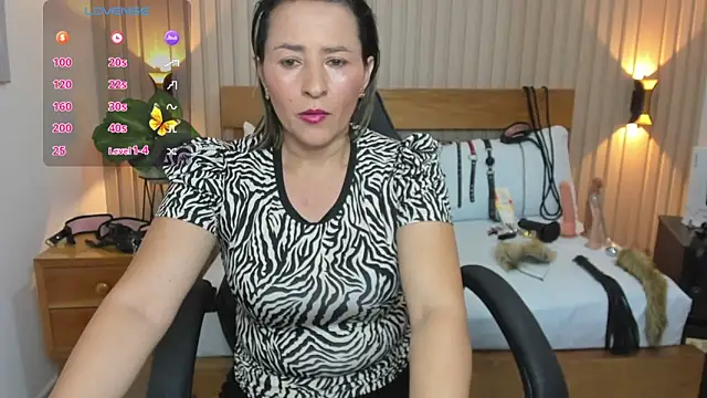 luciana ballesteros  online show from 02-27-25, 12:34