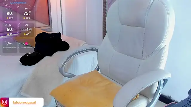 FaloonRoussel online show from 01-07-25, 09:14