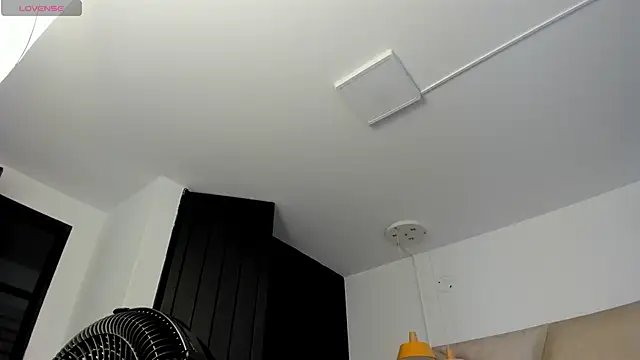 FaloonRoussel online show from 10-25-25, 06:02