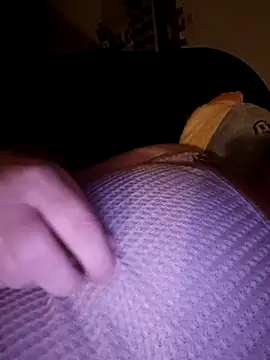 Snapshot of poussychats chatting on 02-14-25, 09:21 poussychats online show from 02-14-25, 09:21