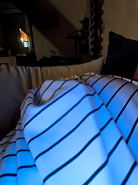 poussychats online show from 10-29-25, 08:43