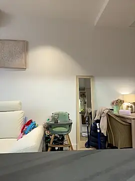 lyajoliee online show from 04-13-26, 07:14