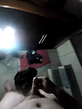 Snapshot of hotshotbad chatting on 03-05-25, 11:38 hotshotbad online show from 03-05-25, 11:38