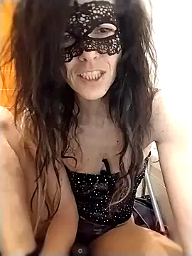 EmySkinny85 online show from 02-06-25, 10:15