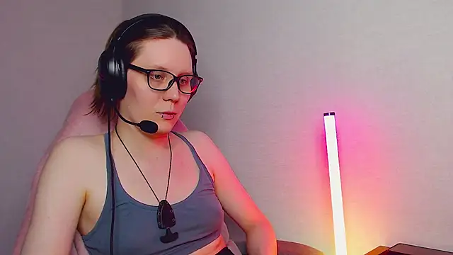 tracy cooper online show from 02-25-25, 08:41